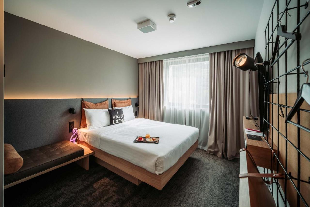 Hotel Moxy Sion Exterior foto