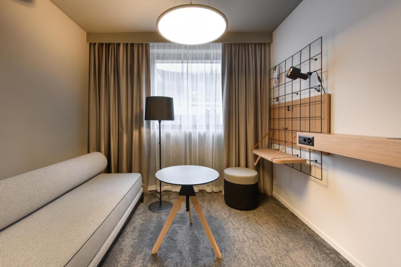 Hotel Moxy Sion Exterior foto