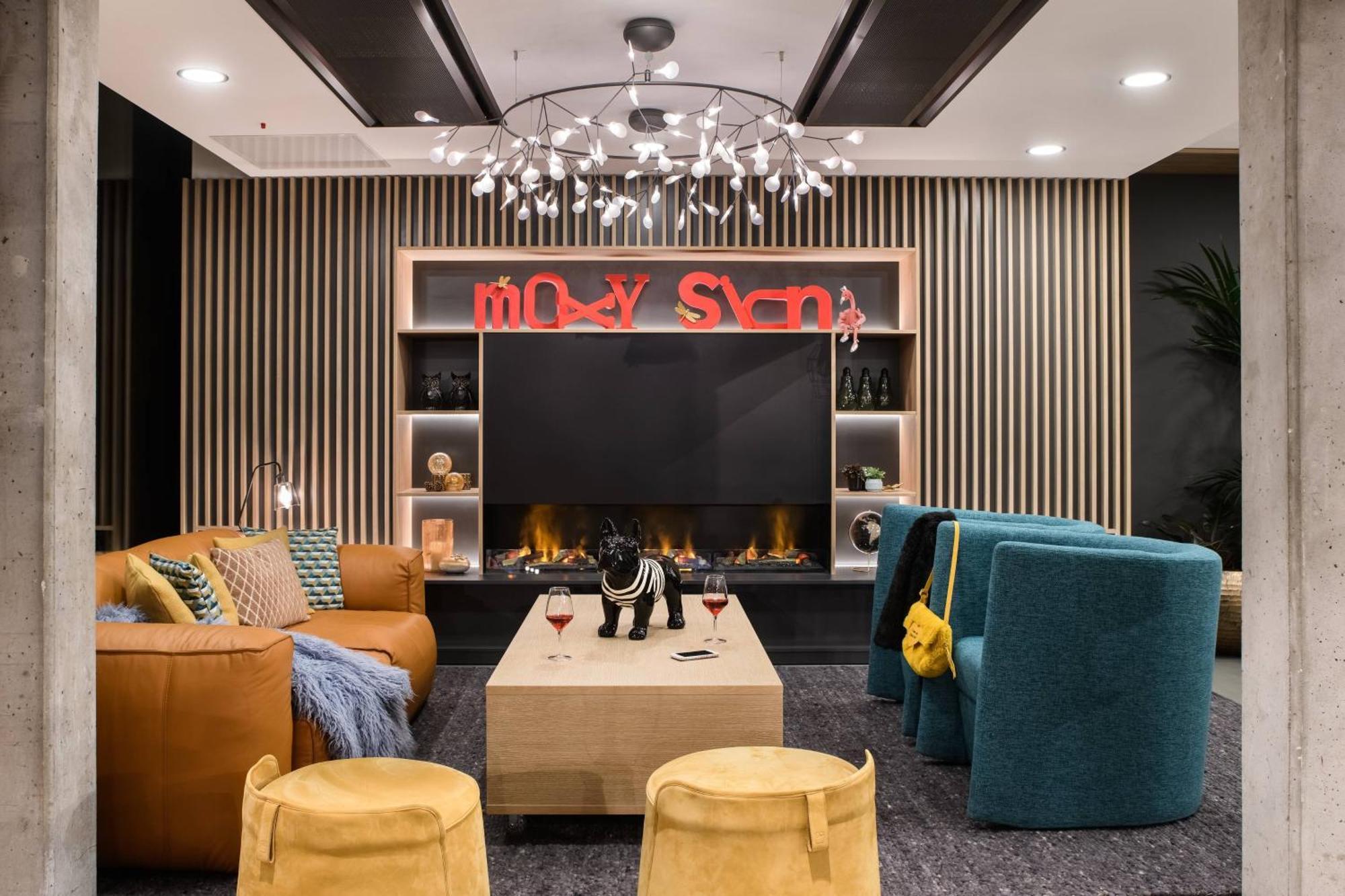 Hotel Moxy Sion Exterior foto